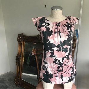 Women’s Banana Republic Blouse NWT S